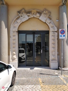 Negozio/Locale commerciale in Affitto in Piazza San Pietro a Frascati