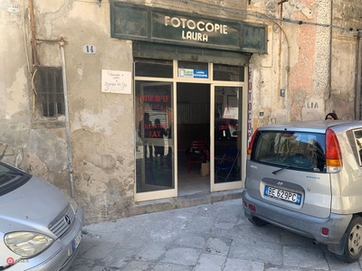 Negozio/Locale commerciale in Affitto in Via del Ponticello 14 a Palermo