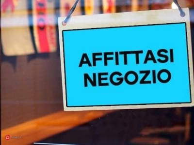 Negozio/Locale commerciale in Affitto in Via Riviera del Brenta 158 a Fiesso d'Artico