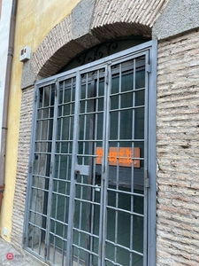 Negozio/Locale commerciale in Affitto in Via Umberto I° 6 a Castel Sant'Elia