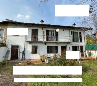 Porzione di casa in Regione Sant Antonio 19, Villafranca d'Asti, 95 m²