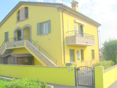 Villa a schiera a Lagosanto