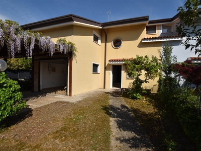 Villa a schiera a San Dona'Di piave