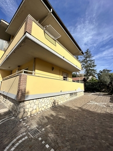 Villa a schiera di 80 mq in vendita - Minturno