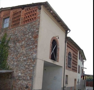 Villa a schiera in Via Corte Puccetto - Sant'Anna, Lucca