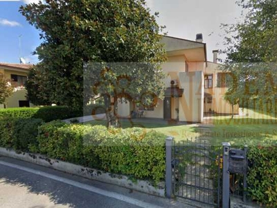 Villa in Vendita ad Silea - 146850 Euro