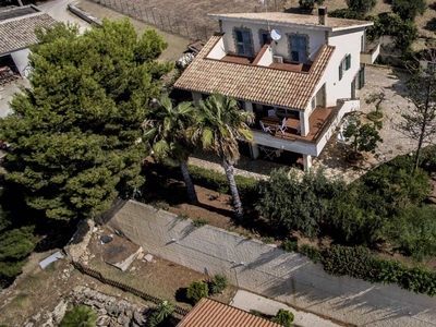 Villa in Via Lumia, Sciacca, 14 locali, 4 bagni, giardino privato