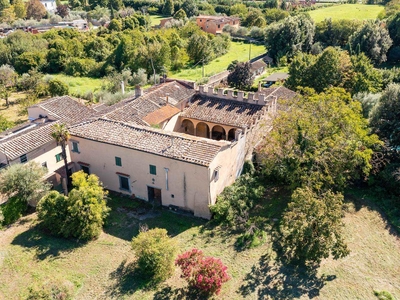 Villa in Viuzzo del Pozzetto in zona Gavinana, Europa, Firenze Sud a Firenze