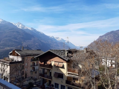 Appartamento in vendita a Saint-Vincent viale Duca d'Aosta, 1
