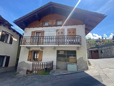 Casa Indipendente in vendita a Sarre frazione Fochat