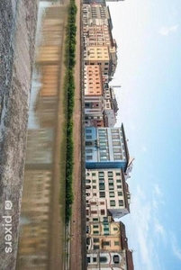 Locale commerciale in vendita, Pisa lungarni