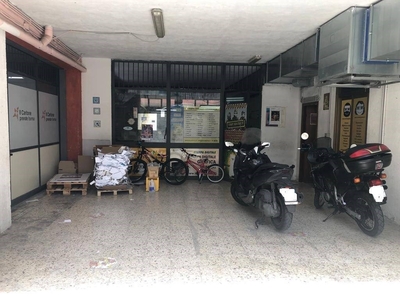 Negozio in vendita a Palermo via Altofonte, 107
