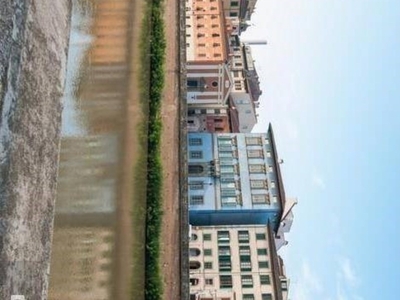 Negozio in vendita a Pisa lungarno Gambacorti