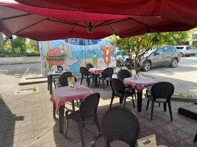 Pizzeria in in vendita da privato a Mola di Bari via Aldo Moro