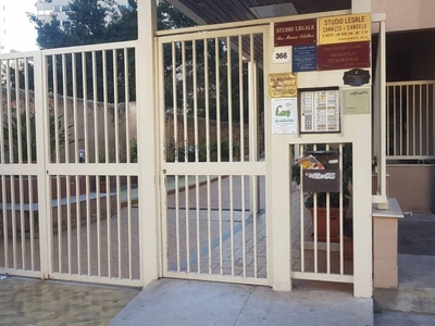 Ufficio in vendita a Palermo via Resuttana, 366