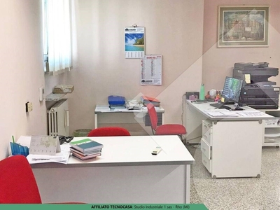 Ufficio in vendita a Vanzago via Pregnana