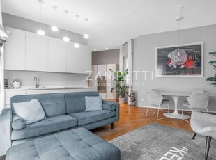 Appartamento di prestigio di 98 m² in vendita Via San Senatore, Milano, Lombardia