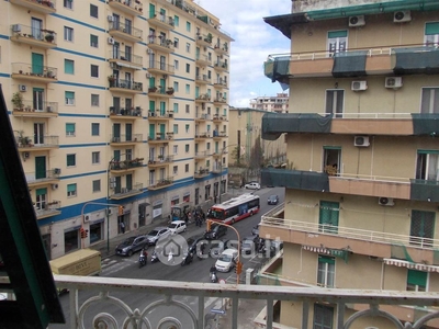 Appartamento in Affitto in a Napoli