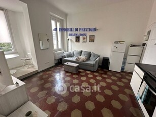 Appartamento in Affitto in Via Arcivescovo Calabiana a Milano