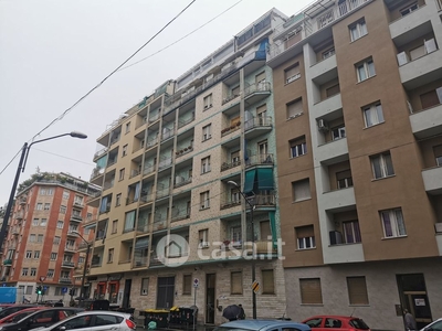 Appartamento in Affitto in Via Barletta 90 a Torino