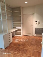 Appartamento in Affitto in Via Carlo de Cristoforis 12 a Milano