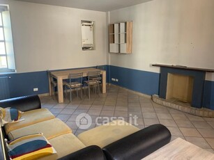 Appartamento in Affitto in Via emilia a Tortona
