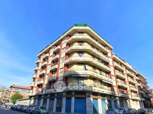 Appartamento in Affitto in Via Giosuè Borsi 86 a Torino