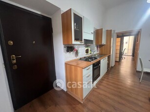 Appartamento in Affitto in Via Gustavo Fara 1 a Milano