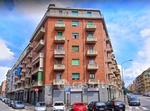 Appartamento in Affitto in Via Monte Rosa 86 a Torino
