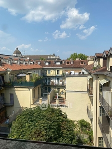 Appartamento in Affitto in Via san pio v a Torino