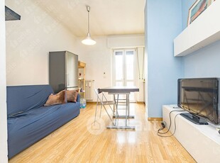 Appartamento in Affitto in Via Valle Antigorio 10 a Milano
