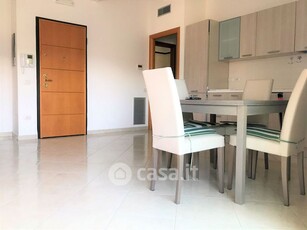 Appartamento in Affitto in Viale Bonaria a Cagliari