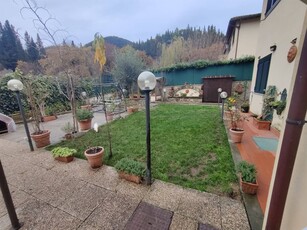 Appartamento in vendita a Fiesole Firenze Compiobbi