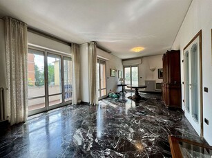 Appartamento in vendita a Firenze Poggetto