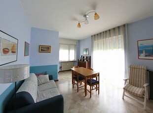 Appartamento in vendita a Laveno-mombello Varese Cerro