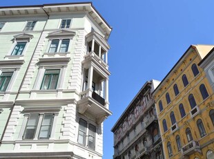 Appartamento in Vendita a Trieste Centro Storico