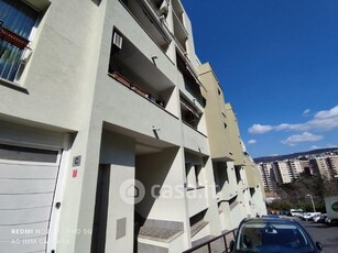 Appartamento in Vendita in Via del Veltro 81 a Trieste