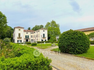 Appartamento in Vendita in Via Maselli Mario a Parma