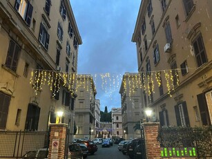 Appartamento in Via Germano Sommeiller, 25, Roma (RM)