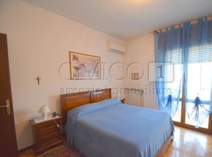 Appartamento in Viale Giuseppe Mazzini - Vicenza