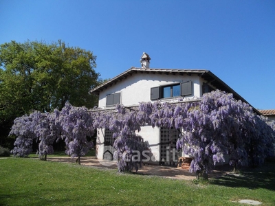 Appartamento in Affitto in Via colli di baccanello a Roma