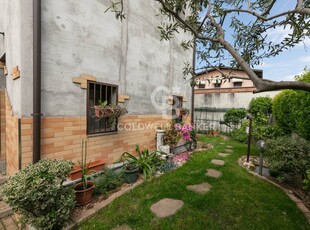 Casa in vendita in Busto Arsizio, Italia