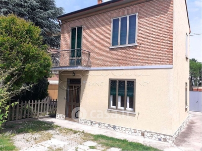 Casa indipendente in Affitto in Via Comacchio a Ferrara