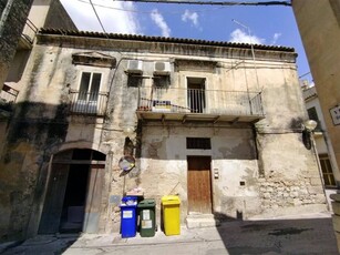 Casa singola in Via Santa Margherita a Modica