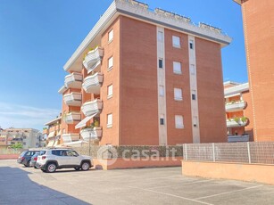 Garage/Posto auto in Affitto in Via Fontana delle Fosse a Velletri