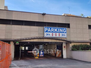 Garage/Posto auto in Affitto in Via Giovanni Battista Soresina a Milano