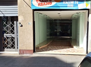 Locale commerciale / Negozio di 1 vani /140 mq a Bari - Libertà (zona Corso Giuseppe Mazzini)