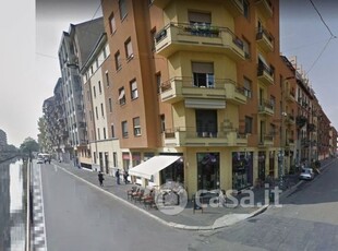 Negozio/Locale commerciale in Affitto in Via Ascanio Sforza a Milano