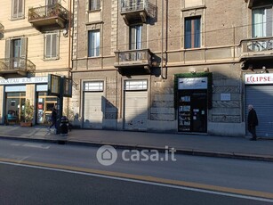 Negozio/Locale commerciale in Affitto in Via Nizza 212 H a Torino