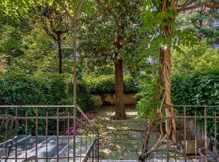 Prestigiosa villa di 380 mq in vendita, Milano, Italia